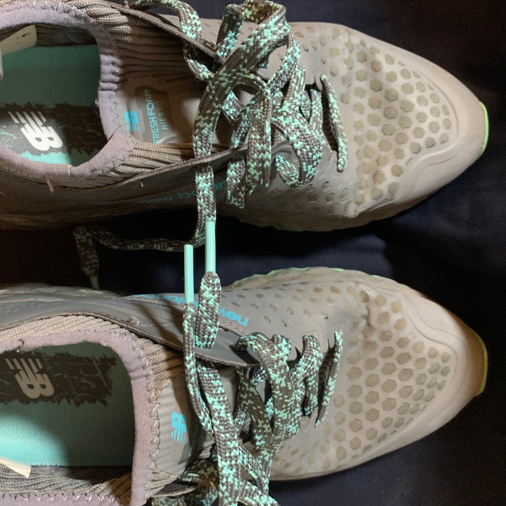 Women’s 8.5 New Balance Fresh Foam Hierro Trail Running Shoes